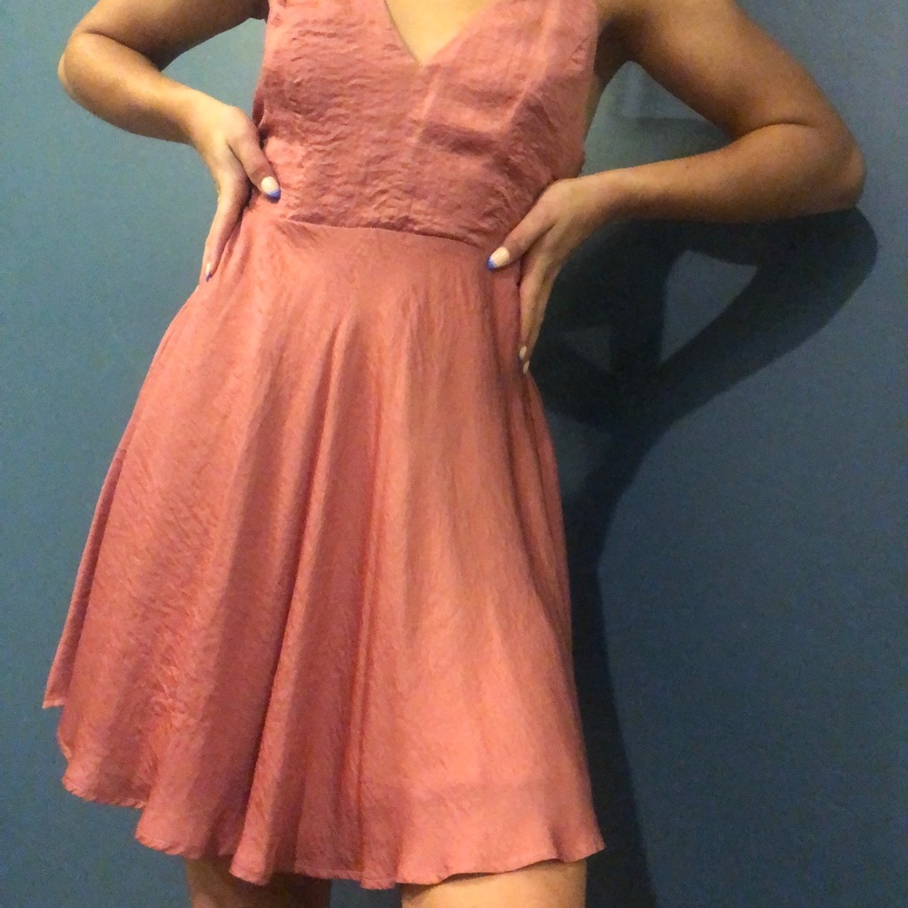Size Medium open back mid dress- dark blush pink